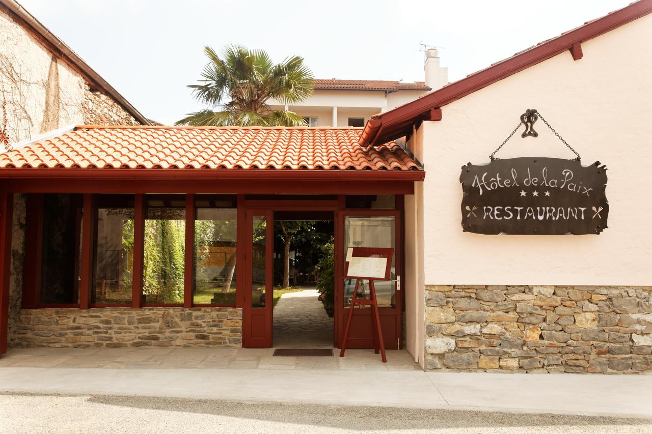 Hotel-Restaurant De La Paix Saint-Palais  Eksteriør billede