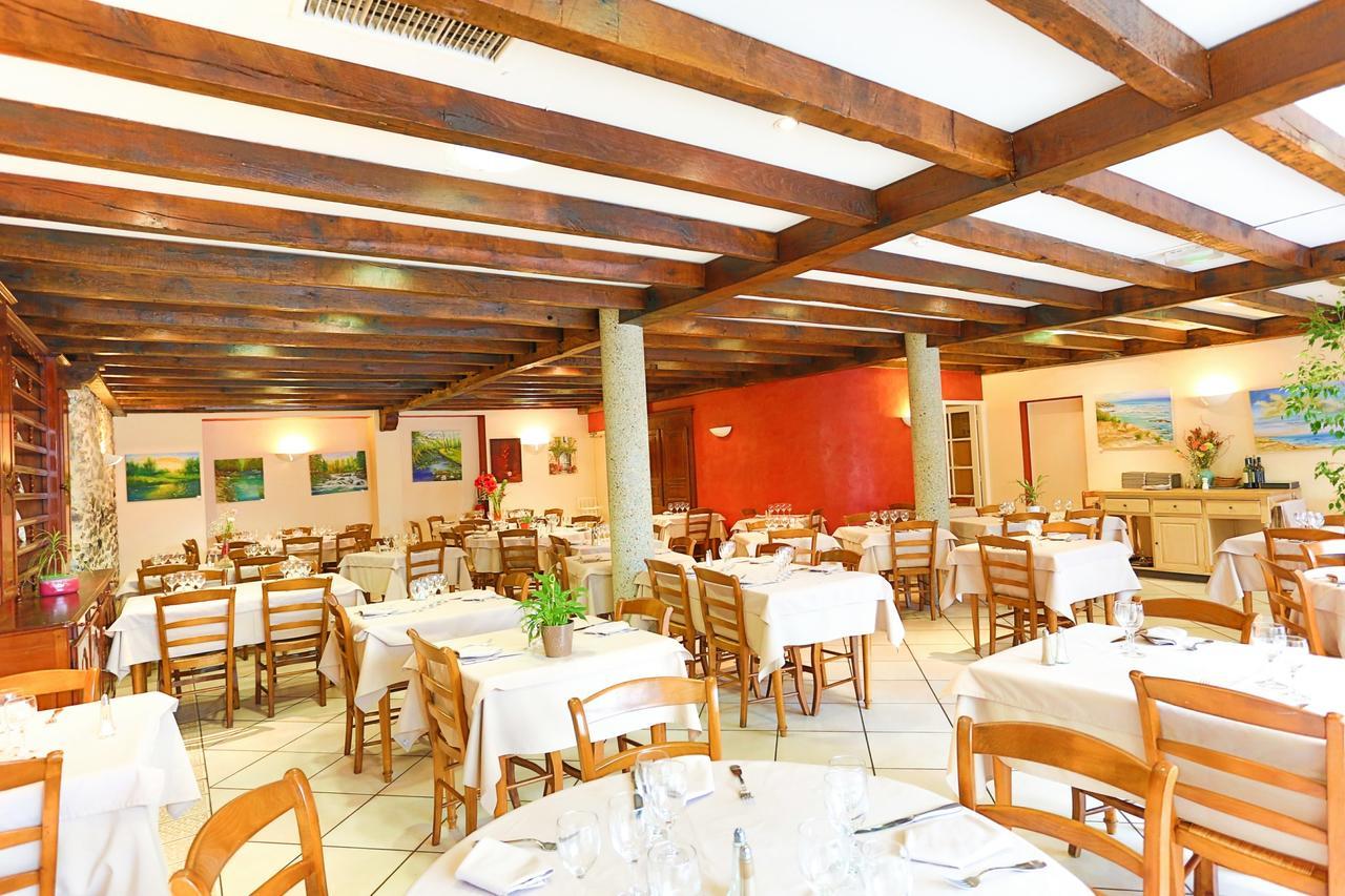 Hotel-Restaurant De La Paix Saint-Palais  Eksteriør billede